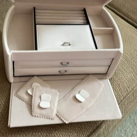 White /Black Jewelry Box with Handle NWT - Picture 8 of 8